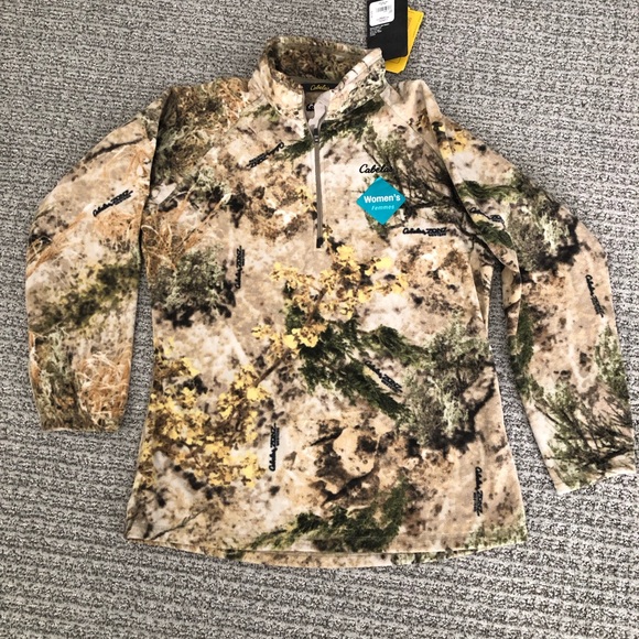 Cabela's Tops - NWT Cabela's Camouflage 1/4 zip Fleece Pullover size Med
